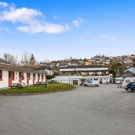 Midttun & As * Μπέργκεν